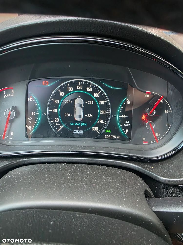 Opel Insignia 1.6 T Cosmo S&S - 23