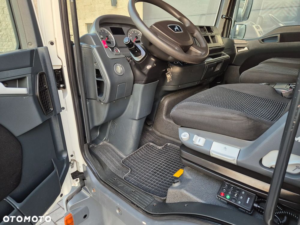 MAN TGL - 17