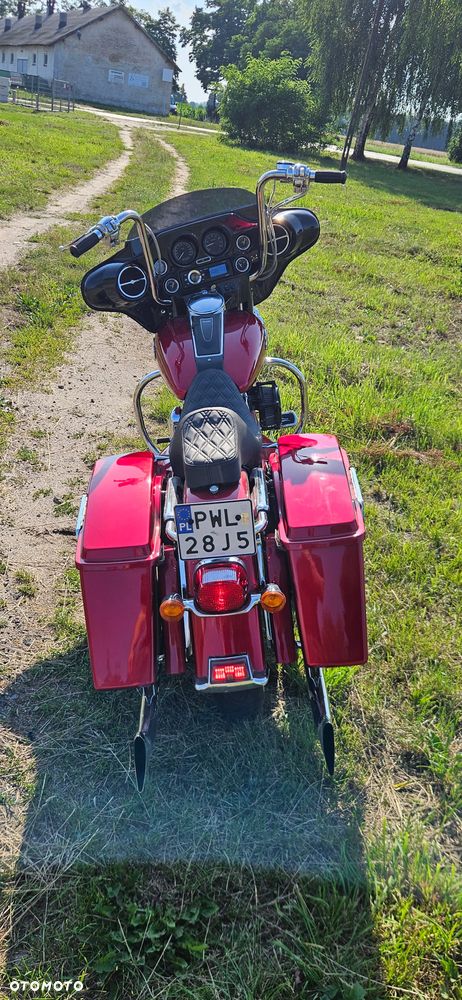 Harley-Davidson Touring Street Glide - 15
