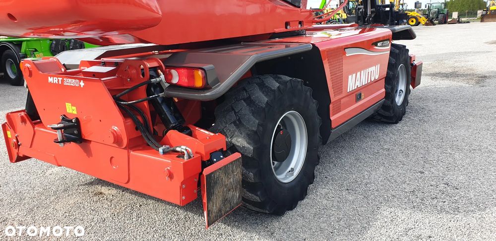 Manitou MRT2550 + PRIVILEGE rok 2018 KOSZ HYDR> widły pilot sprowadzona - 21