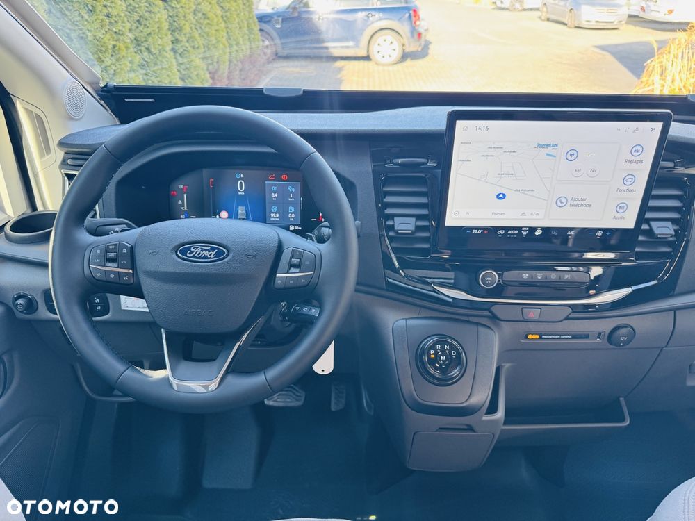 Ford Chausson 627 GA Titanium Line - 15