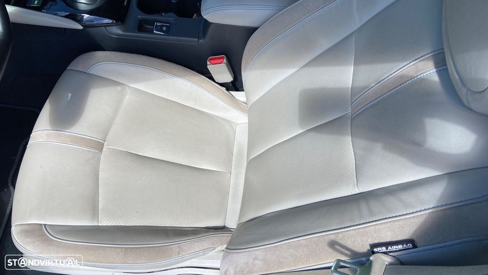 Nissan Leaf Tekna Two Tone - 41