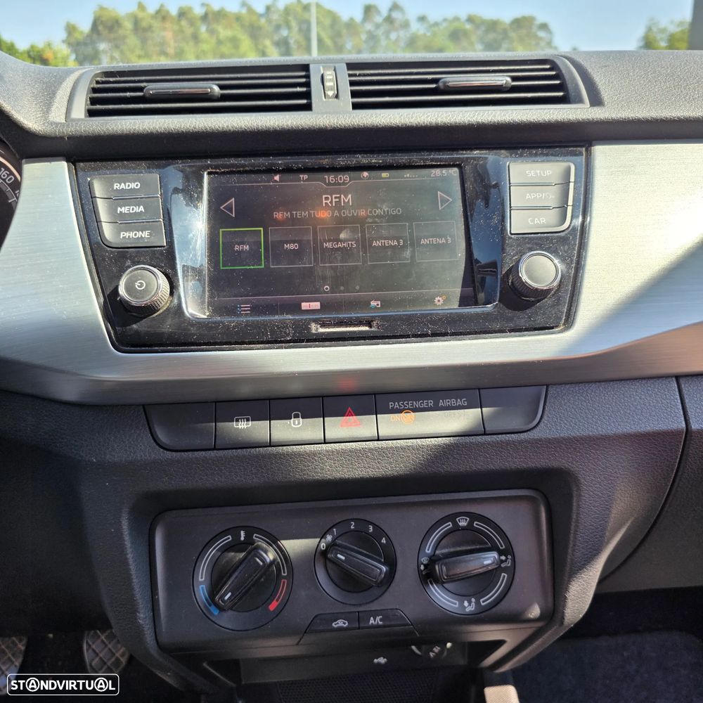 Skoda Fabia 1.0 Active - 14