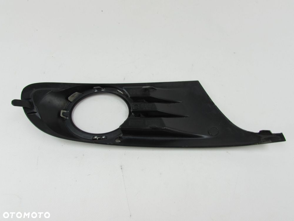 VW GOLF VI 08-12 KRATKA ZDERZAKA PRAWA 5K0853665 - 4