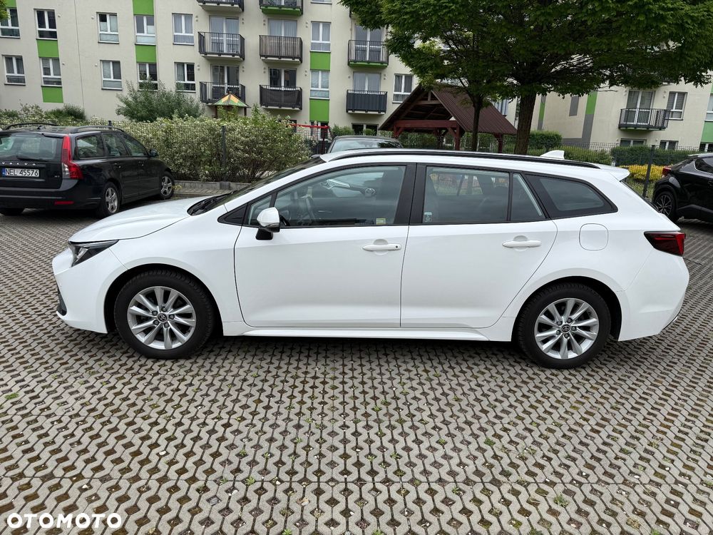 Toyota Corolla - 2