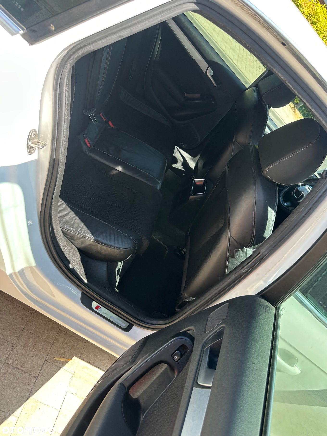 Audi A4 2.0 TDI DPF S line Sportpaket - 11