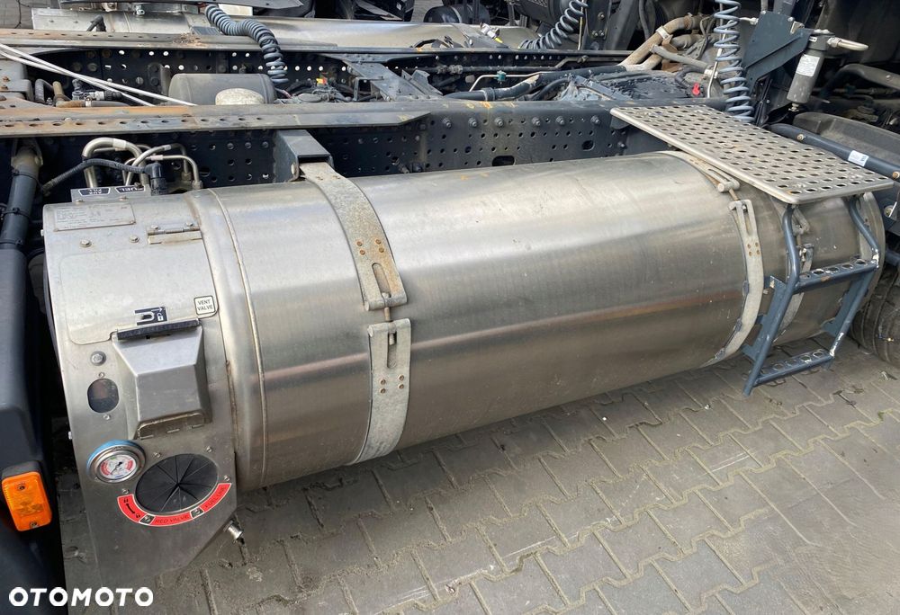 ZBIORNIK LNG GAZU ZIEMNEGO CHART 598L IVECO S WAY 2020 5802695662 - 2
