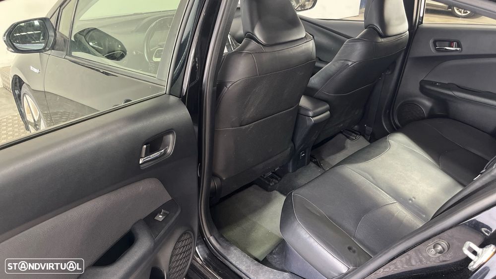 Toyota Prius 1.8 Premium P.Navi - 8