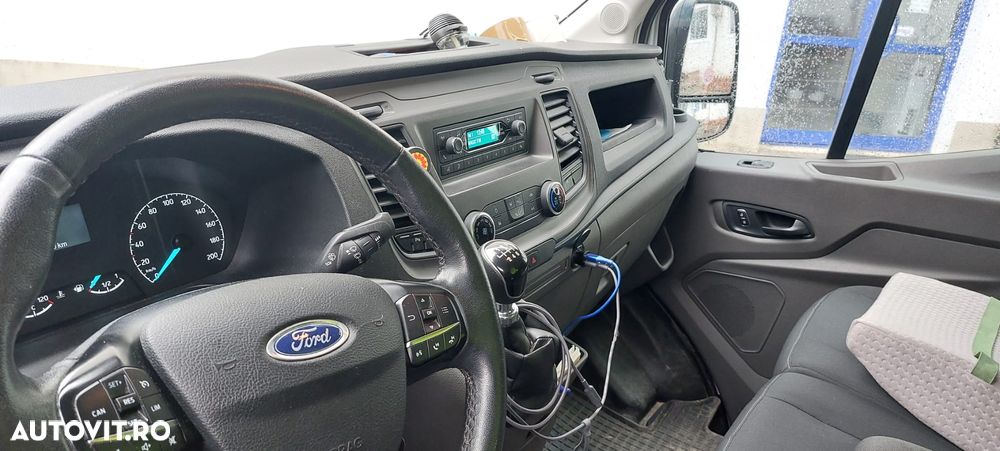 Ford Transit - 13