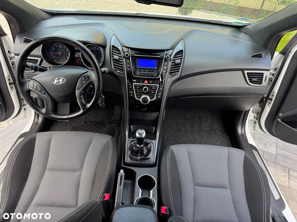 Hyundai i30 1.4 Premium - 31