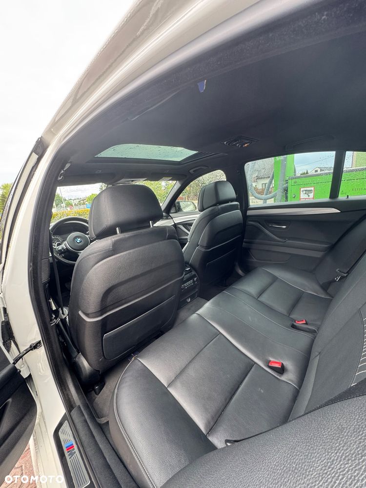 BMW Seria 5 M550d xDrive - 5