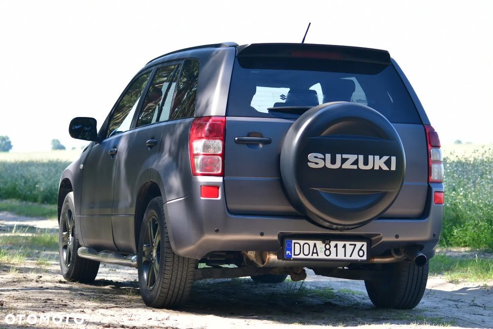 Suzuki Grand Vitara 1.9 DDiS - 12
