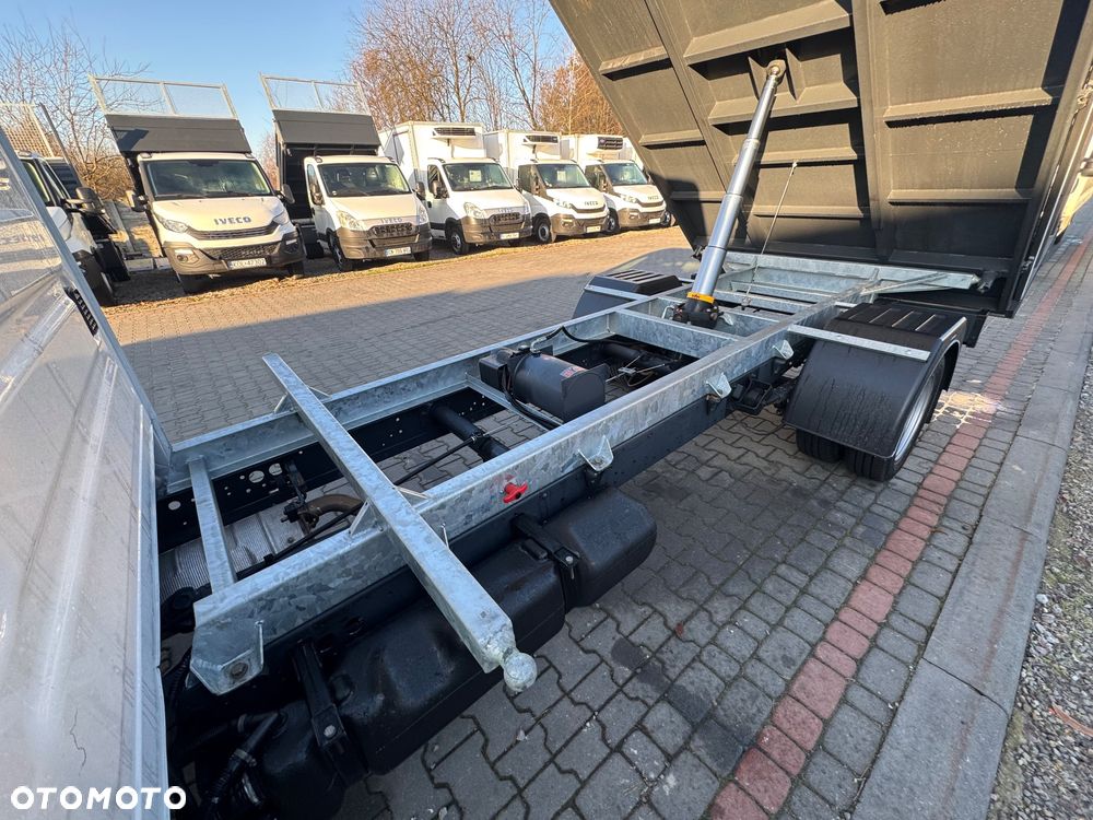 Iveco 35C14,,35C17,,35C18,,50C15,,50C17,,50C18 - 9