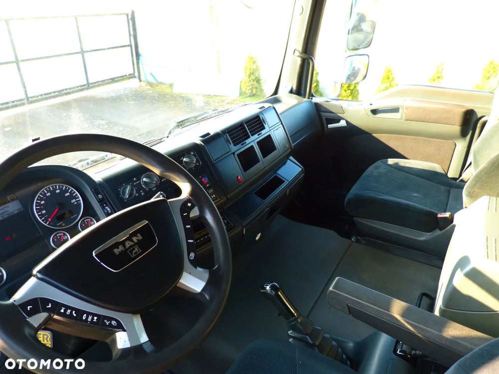 MAN TGM 15.290 POMOC DROGOWA AUTOLAWETA SPECJALNY EURO 5 DMC 15.500 KG ŁADOWNOŚĆ 9.000 KG XENON - 26