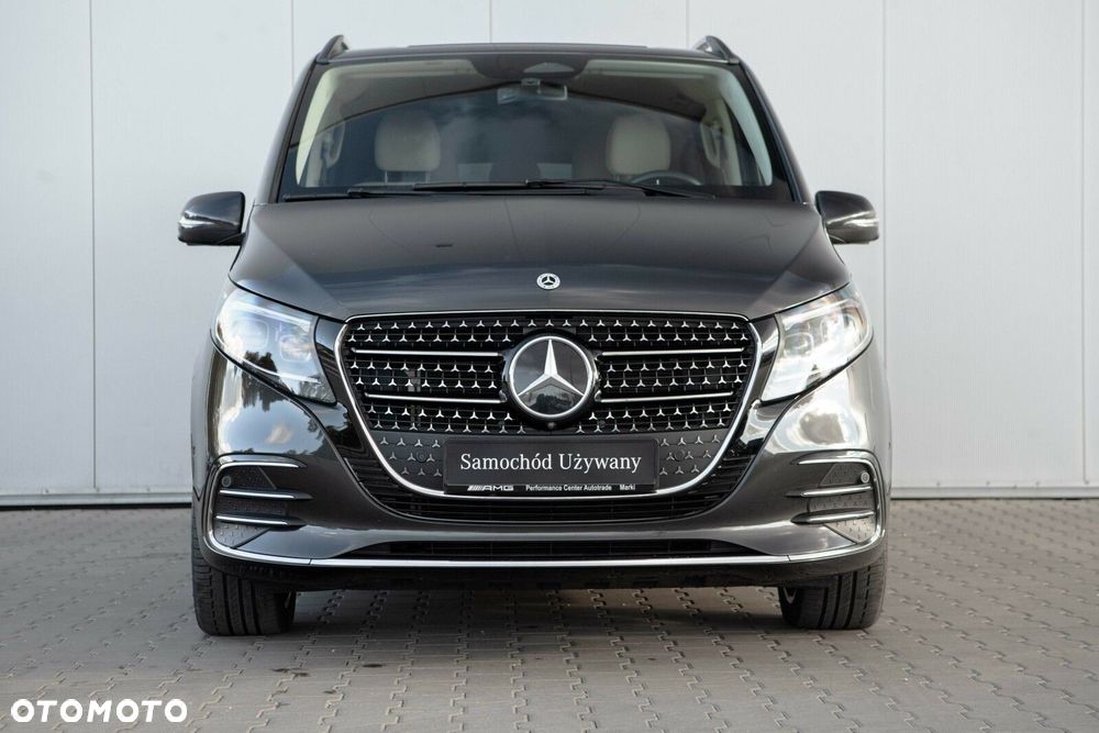 Mercedes-Benz Klasa V - 4