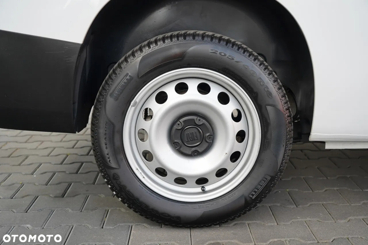 Fiat DOBLO  / FURGON / BLASZAK / 2023 R  / SPROWADZONY - 16