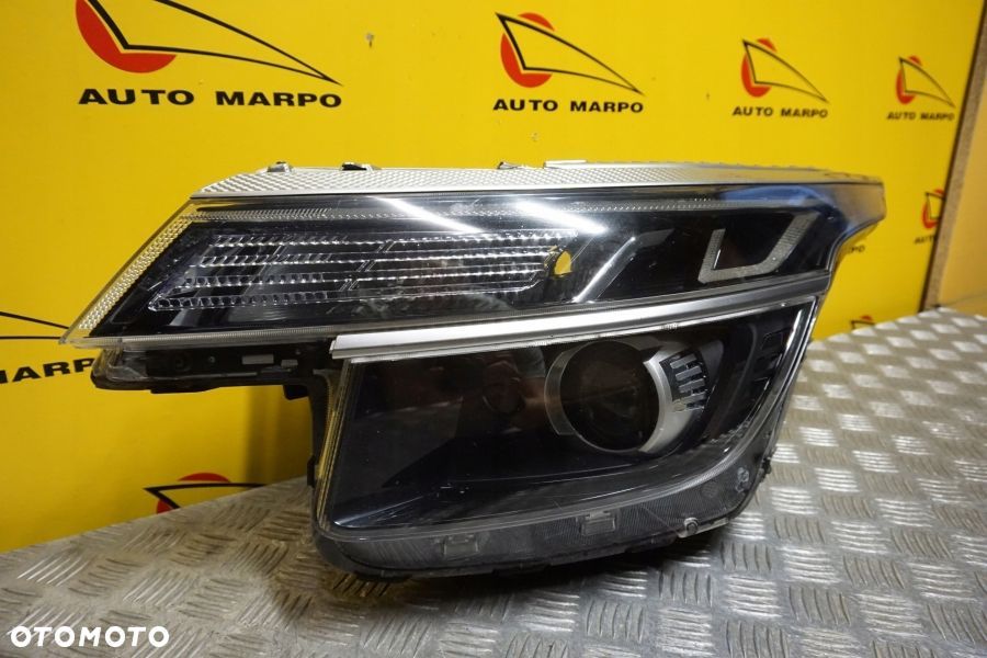 KIA SELTOS 2019- REFLEKTOR LAMPA ZWYKŁA z LED LEWA USA - 3