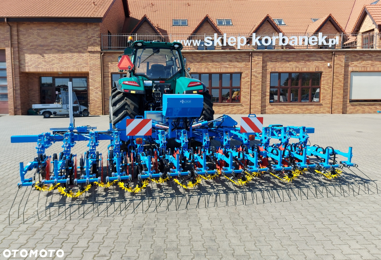 Monosem Pielnik z kamerą 3D, 12/8-rz do kukurydzy buraków rzepaku po pokazach - 7