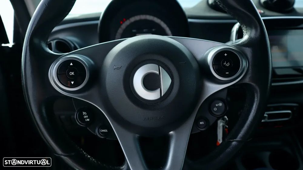 Smart Fortwo Cabrio 0.9 Passion 90 - 40