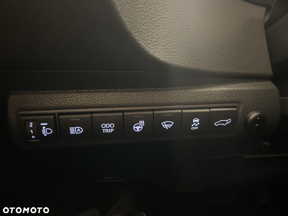 Toyota Corolla 1.8 Hybrid GR Sport Dynamic - 19