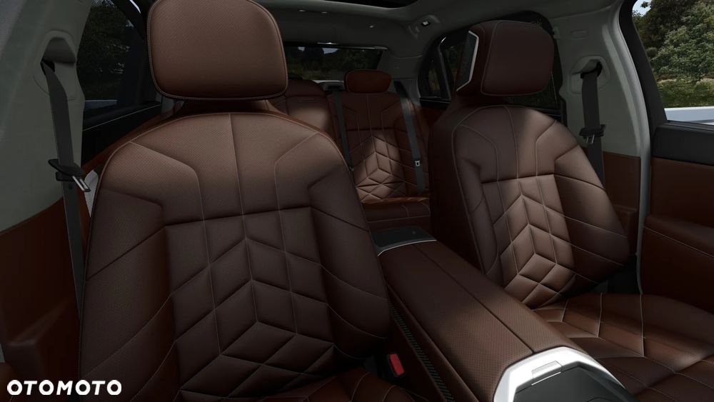 BMW Seria 7 - 10