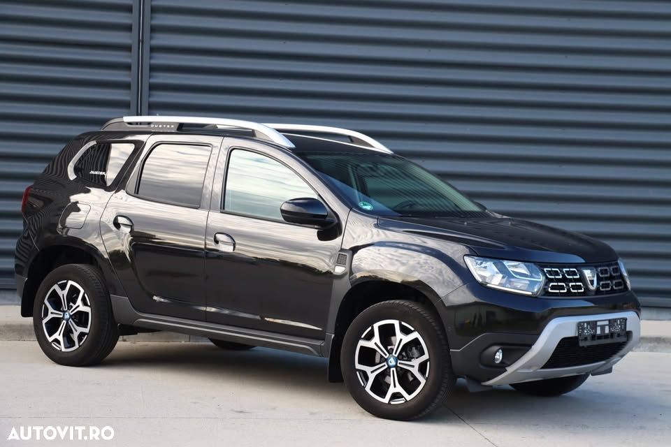 Dacia Duster TCe 150 2WD GPF Celebration - 3