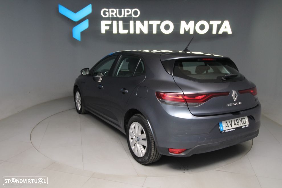 Renault Mégane 1.6 Plug-In Equilibre - 4