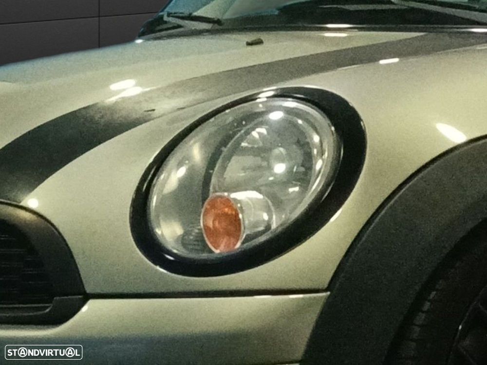 MINI 3 Portas Cooper D - 5