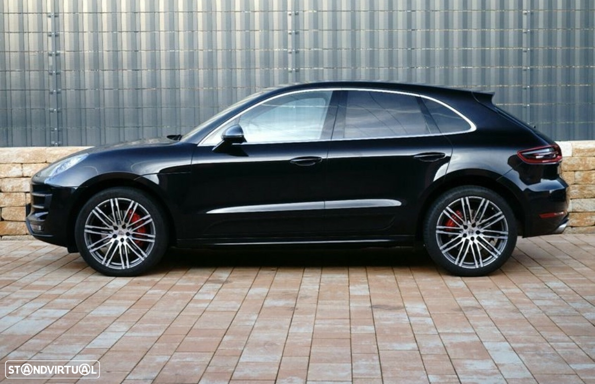 Porsche Macan Turbo PDK - 2