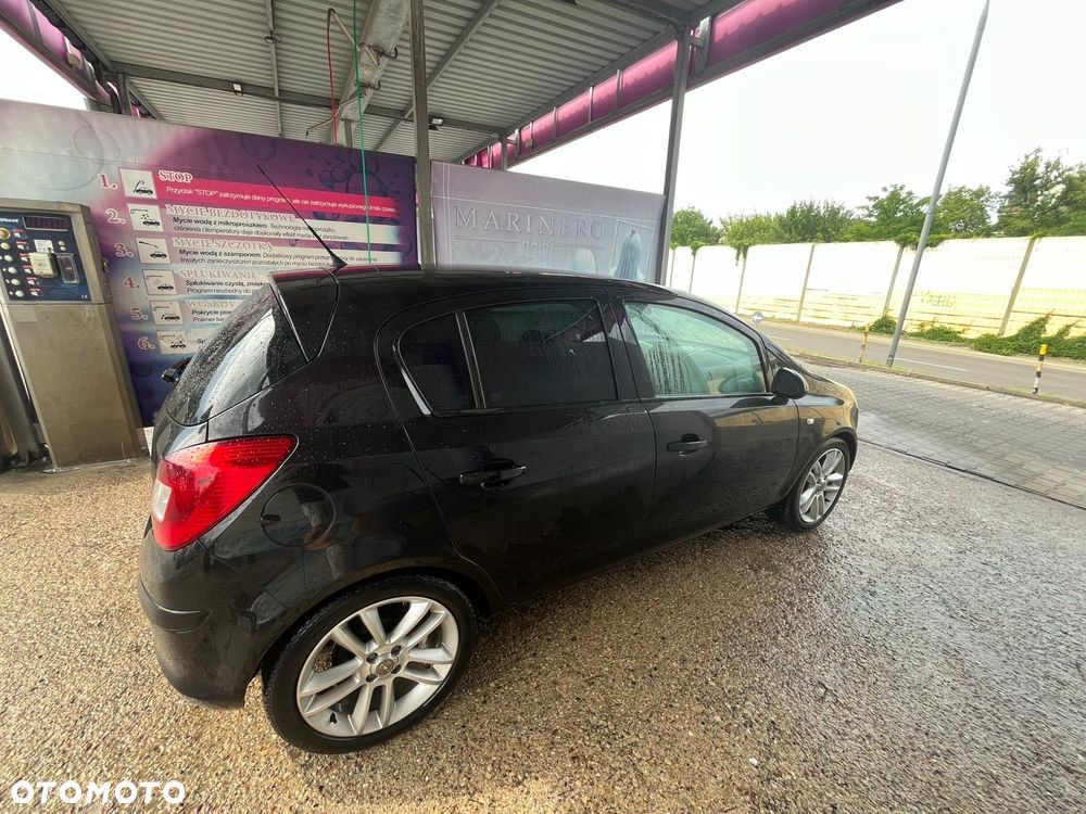 Opel Corsa 1.2 16V Enjoy - 17