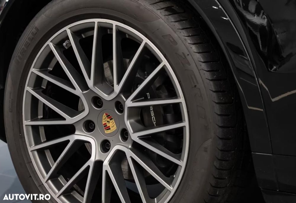 Porsche Cayenne Tiptronic S Platinum Edition - 9