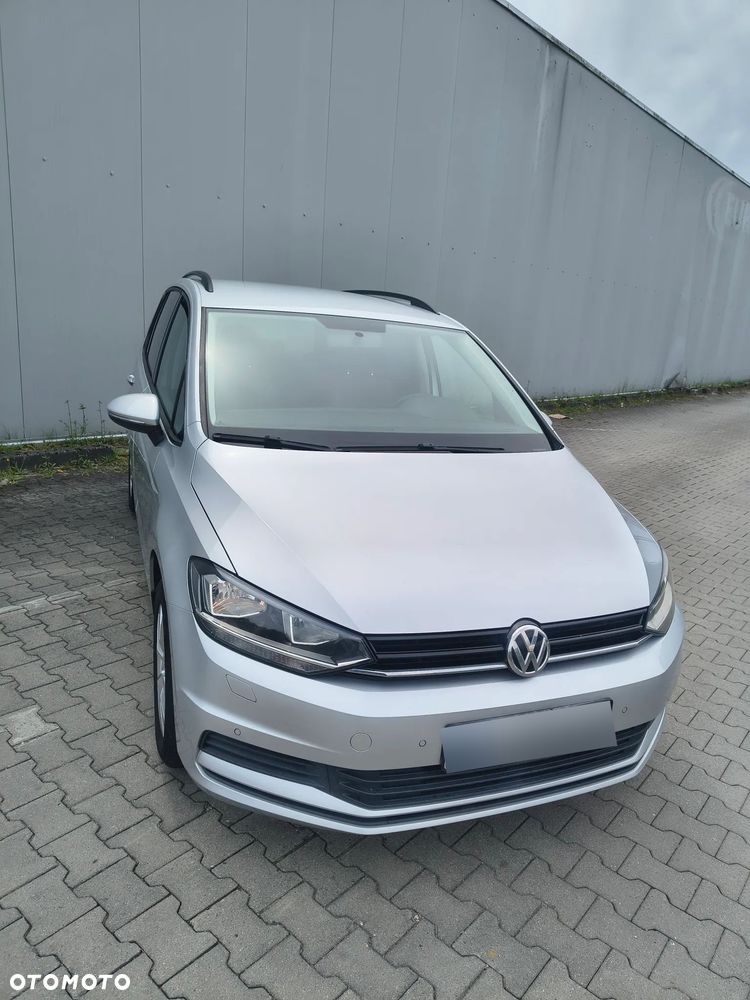 Volkswagen Touran - 2