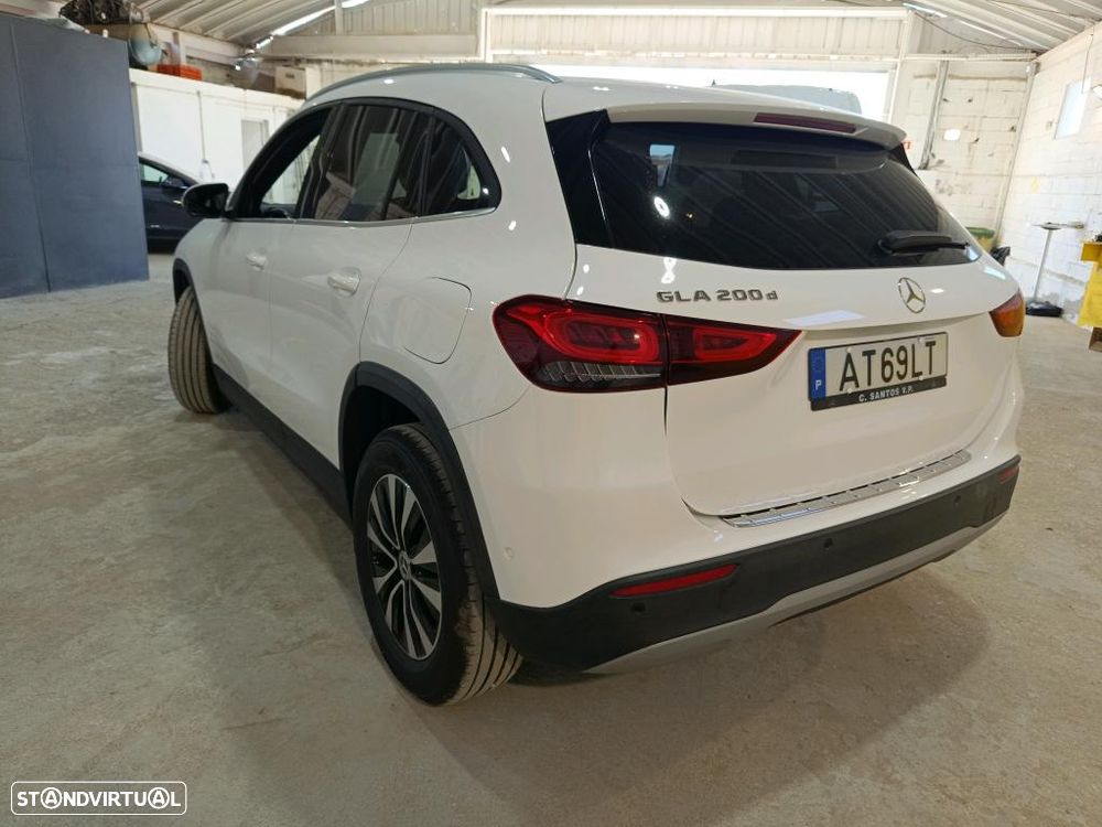 Mercedes-Benz GLA 200 d Style - 3