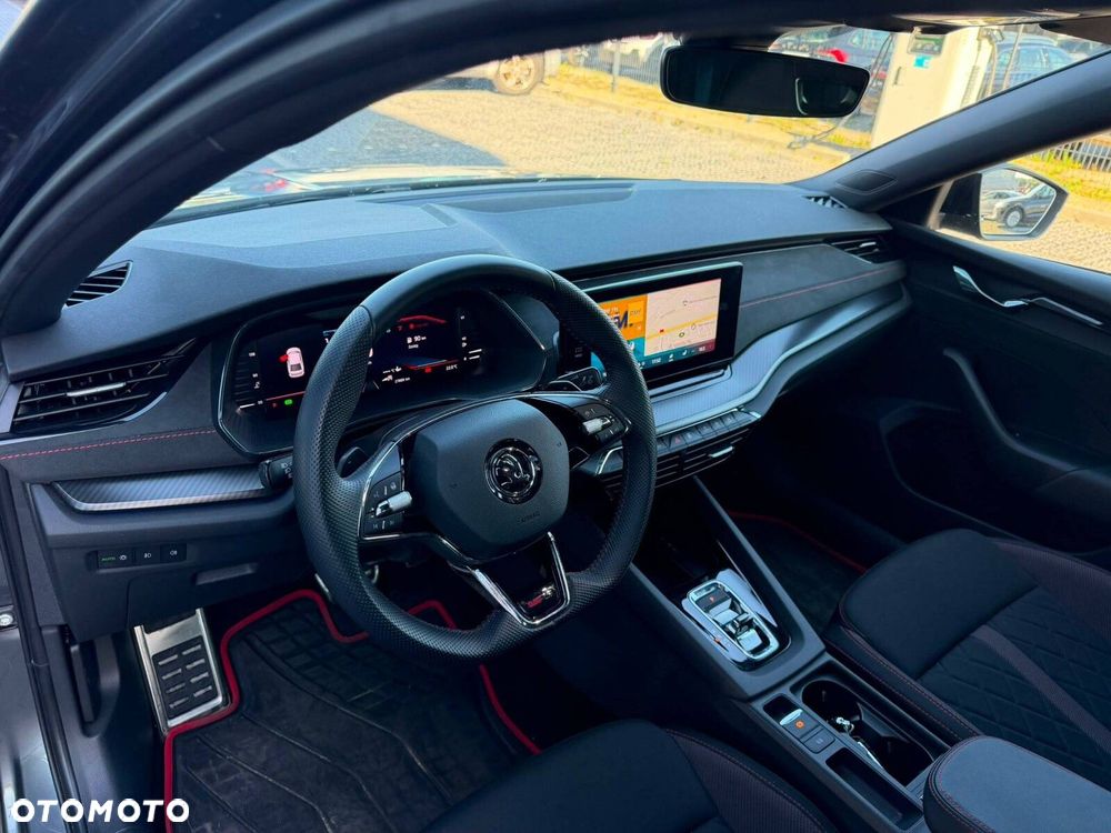 Skoda Octavia 2.0 TSI RS DSG - 4