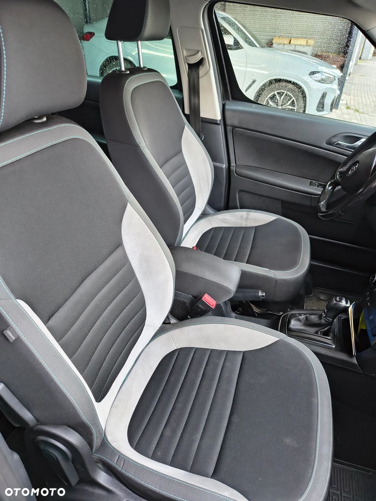 Skoda Yeti 2.0 TDI SCR 4x4 Joy DSG - 13