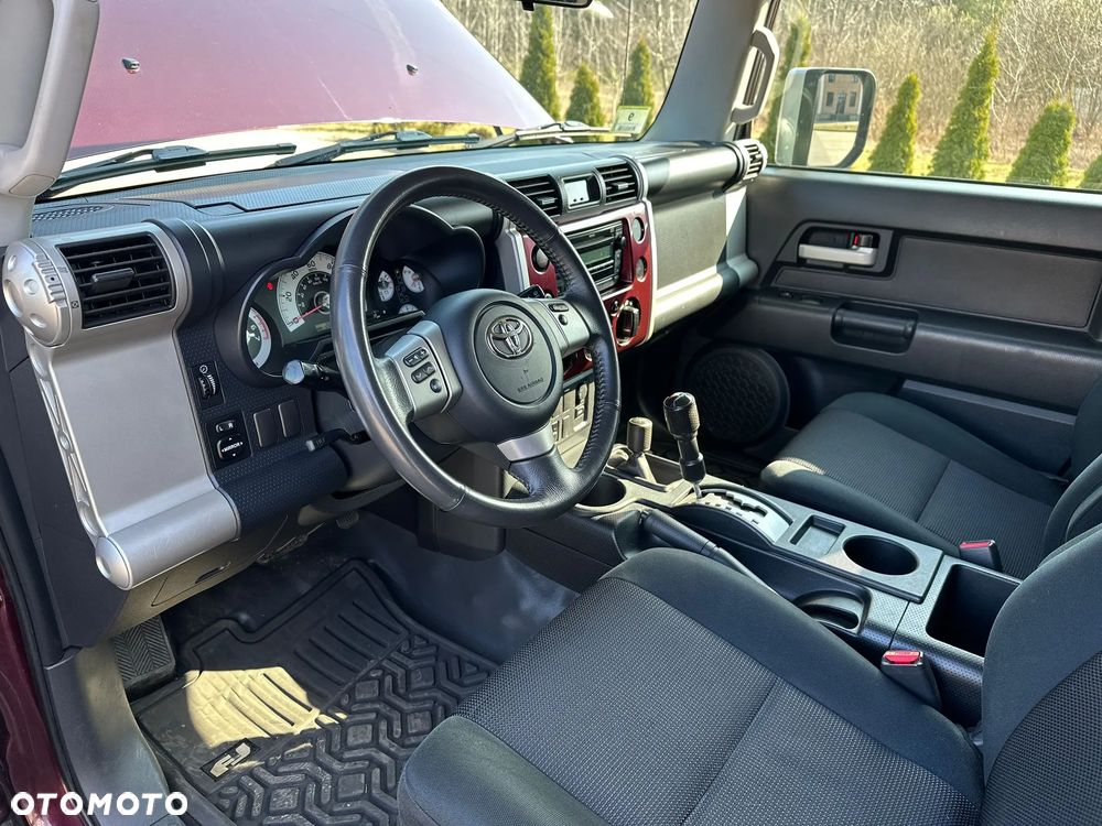 Toyota FJ 4.0 - 29