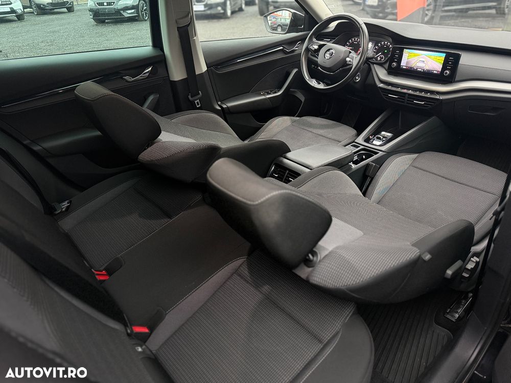 Skoda Octavia Combi 2.0 TDI DSG Premium Edition - 5