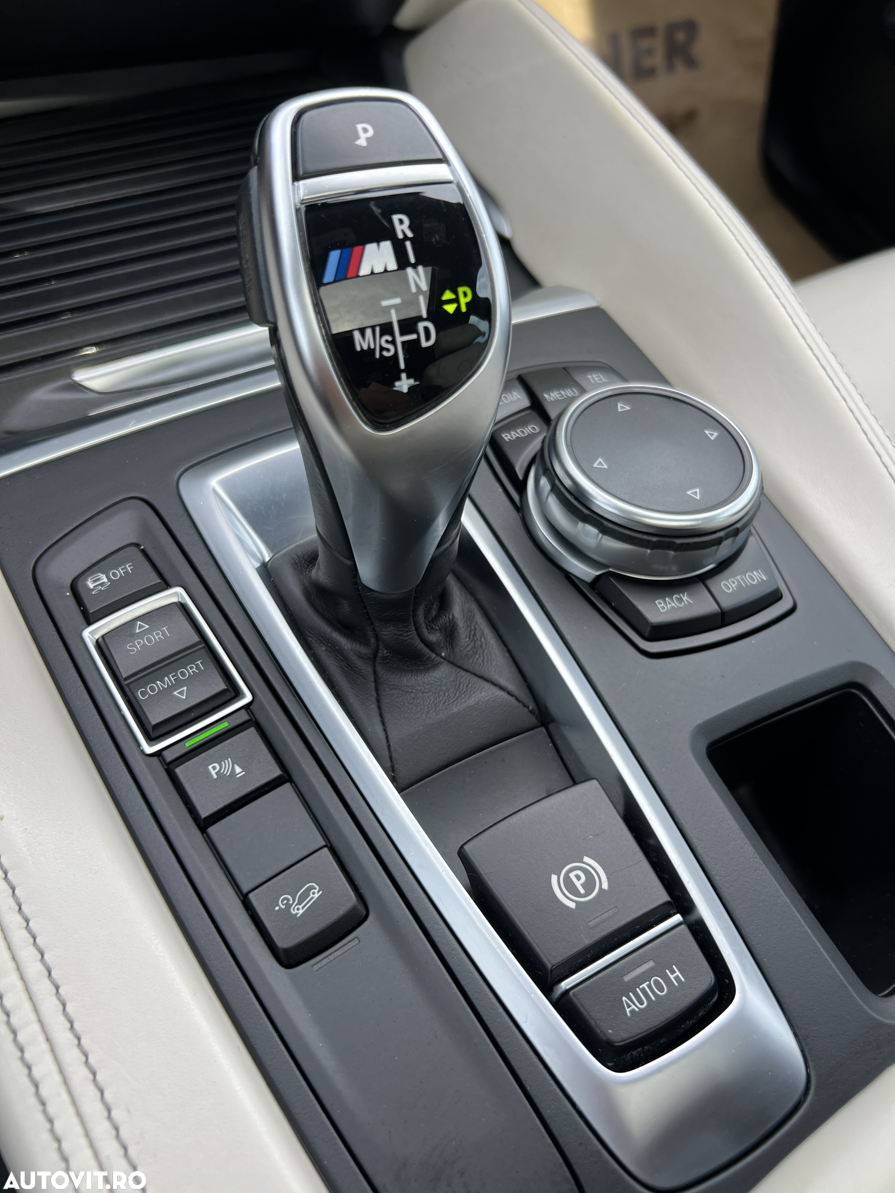 BMW X6 M M50d - 12