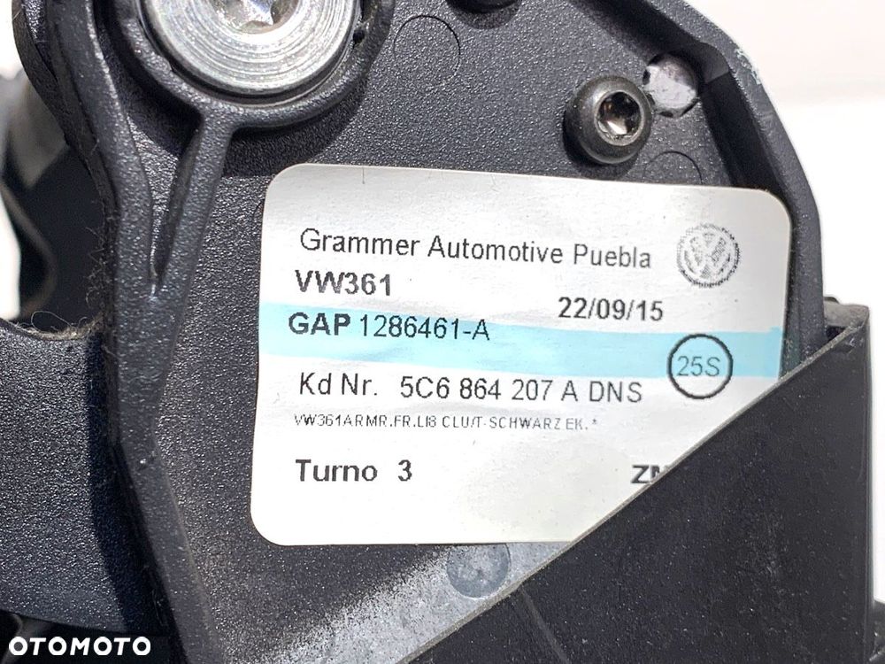 PODŁOKIETNIK  VW GOLF VII (5G1, BQ1, BE1, BE2) 2012 - 2022 e-Golf 85 kW [115 KM] elektryczny 2014 - - 7