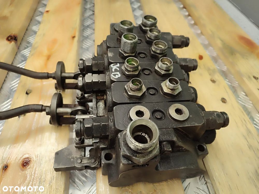 Rozdzielacz hydrauliczny 3469205165 ładowarka JCB - 5