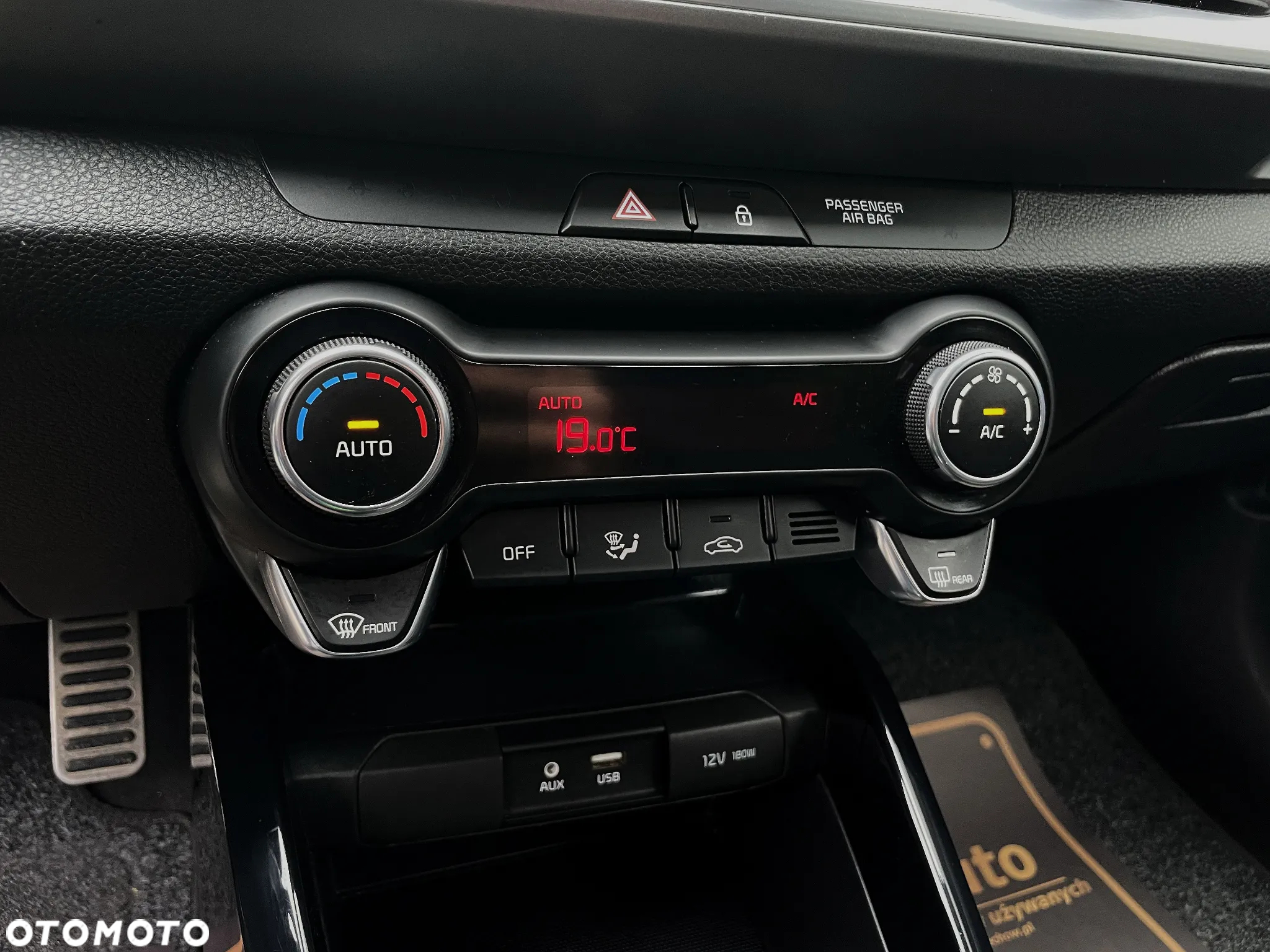 Kia Stonic 1.6 CRDi L - 29