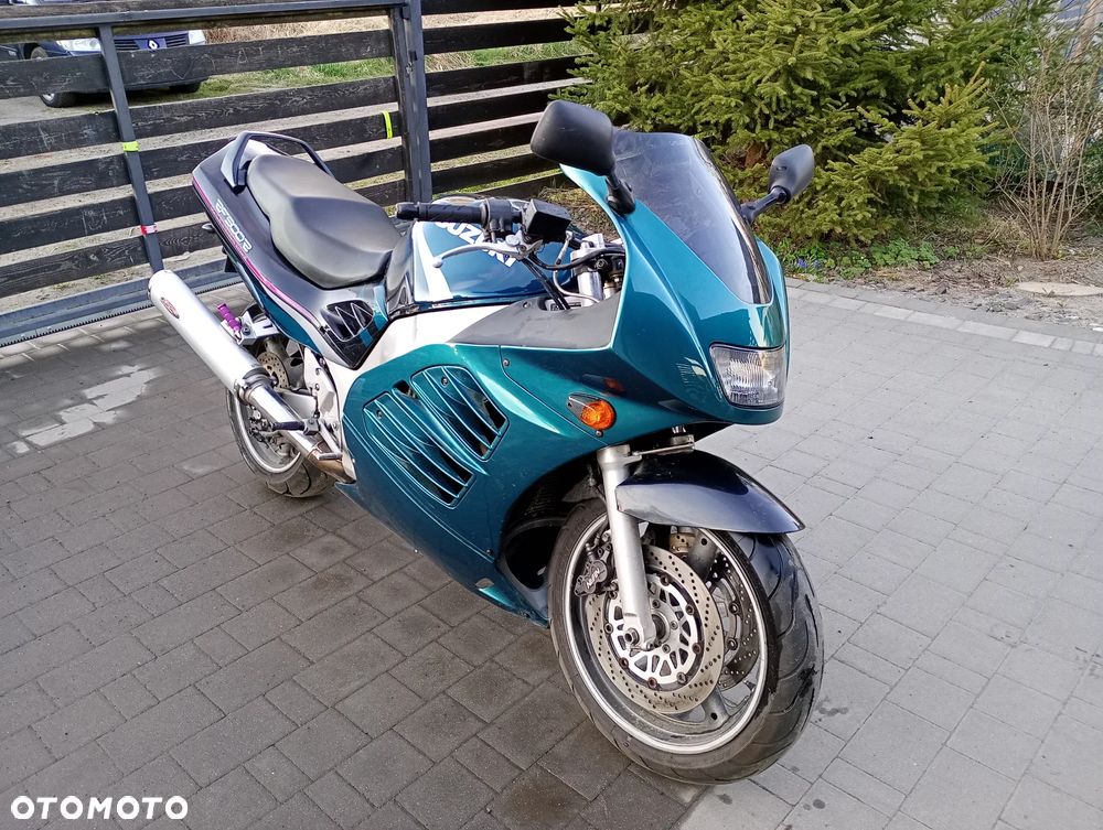 Suzuki RF - 2