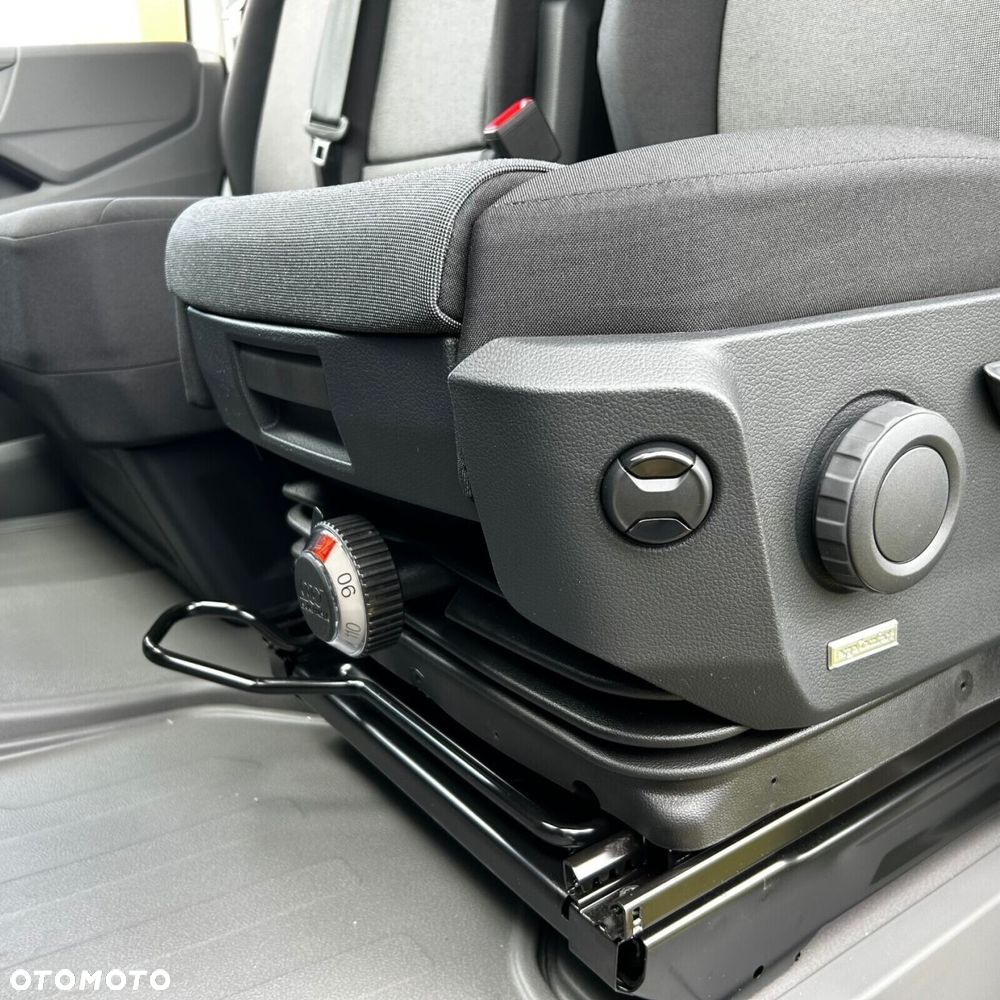 Volkswagen Crafter 50 WYWROTKA Poj. Kabina na bliźniaku DMC=3.5t, 2.0BiTDI 163KM, 4490 mm - 26