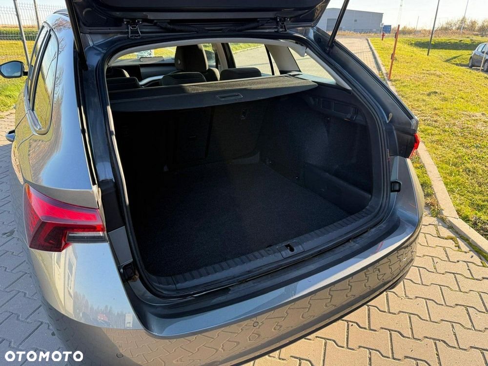 Skoda Octavia 1.5 TSI Selection - 24