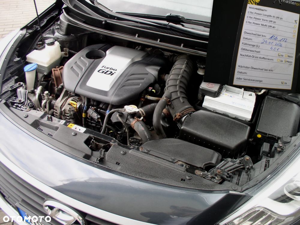 Hyundai i30 1.6 GDI Turbo Luxury - 39