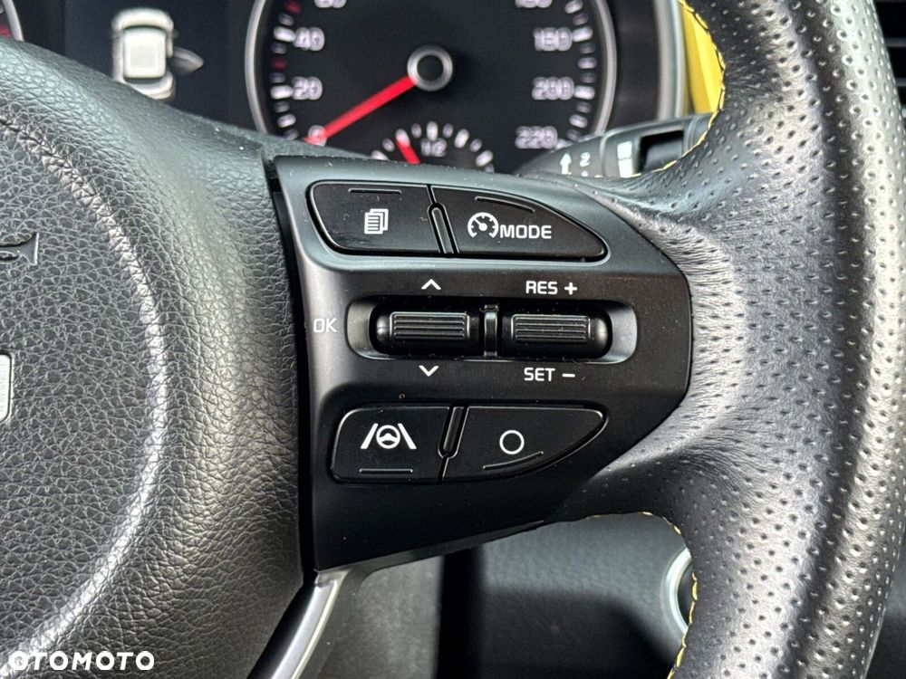 Kia Stonic 1.0 T-GDI L Business Line DCT - 21