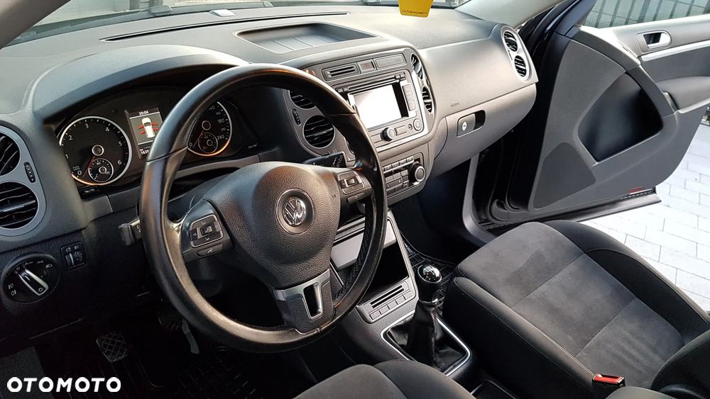 Volkswagen Tiguan - 24