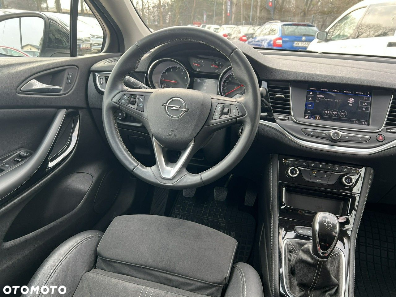 Opel Astra V 1.2 T Elegance S&S - 22