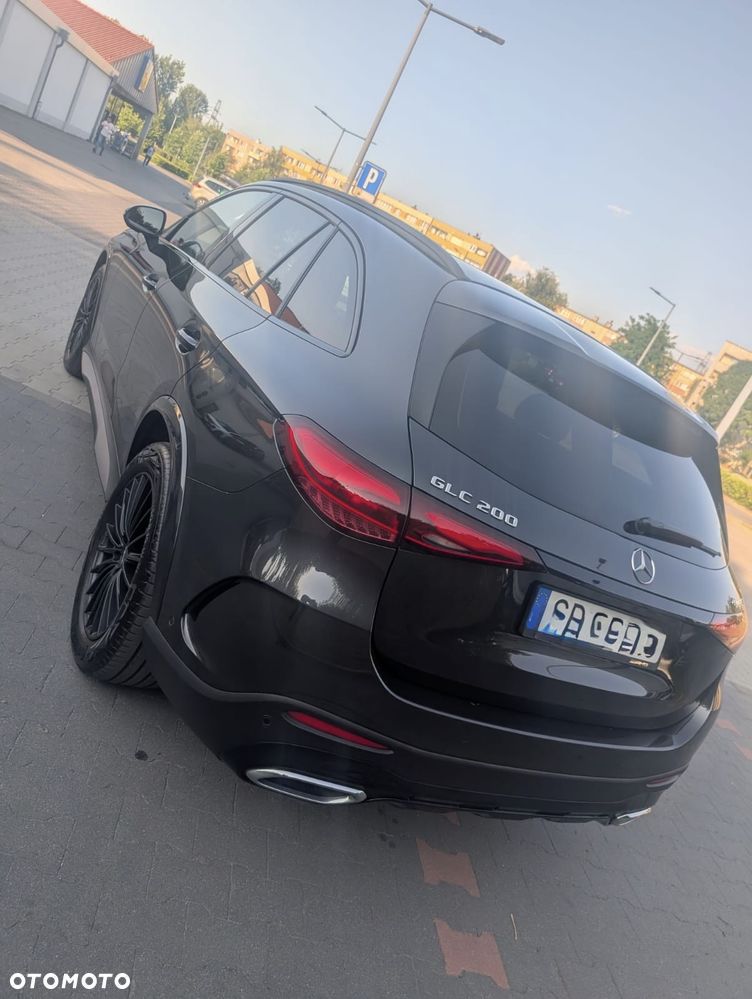 Mercedes-Benz GLC 200 mHEV 4-Matic AMG Line - 2