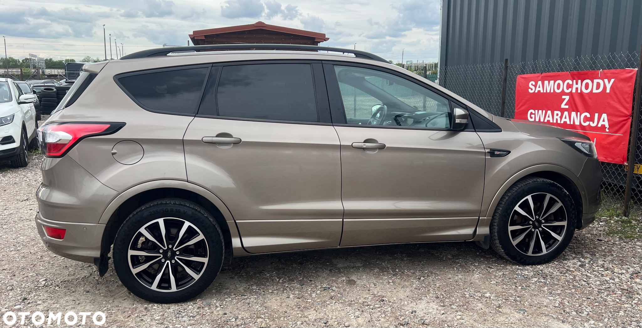 Ford Kuga 2.0 TDCi 4x4 ST-Line - 29